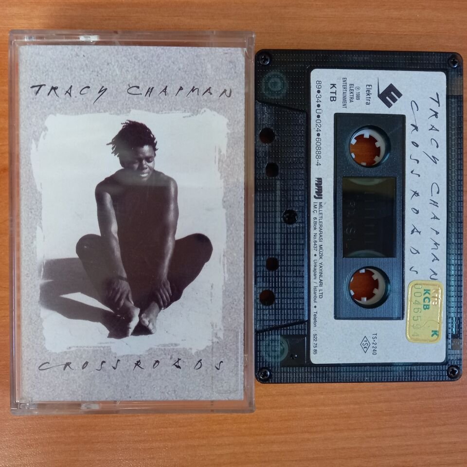 TRACY CHAPMAN - CROSSROADS (1989) - KASET 2.EL