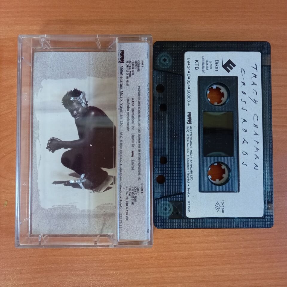 TRACY CHAPMAN - CROSSROADS (1989) - KASET 2.EL