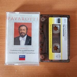 PAVAROTTI - THE ESSENTIAL (1990) - KASET 2.EL