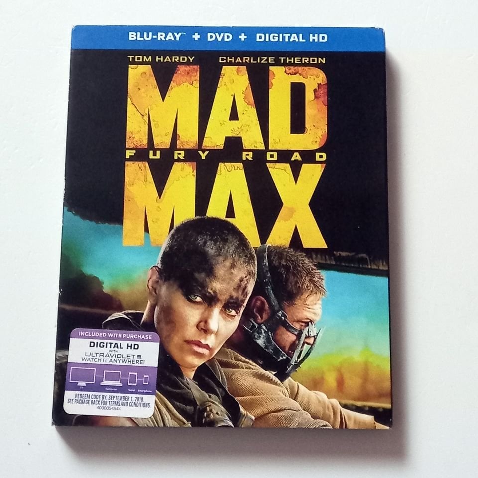 MAD MAX FURY ROAD - TOM HARDY, CHARLIZE THERON - YÖN.: GEORGE MILLER - BLU-RAY SLIPCASE 2.EL 1. BÖLGE TR ALTYAZI YOKTUR