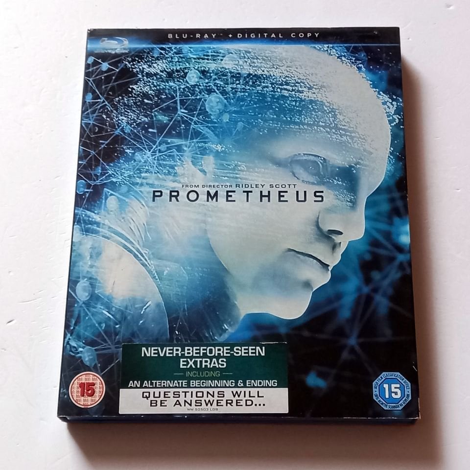 PROMETHEUS - NOOMI RAPACE, MICHAEL FASSBENDER - YÖN.: RIDLEY SCOTT - BLU-RAY REGION FREE TÜRKÇE ALTYAZI YOKTUR 2.EL