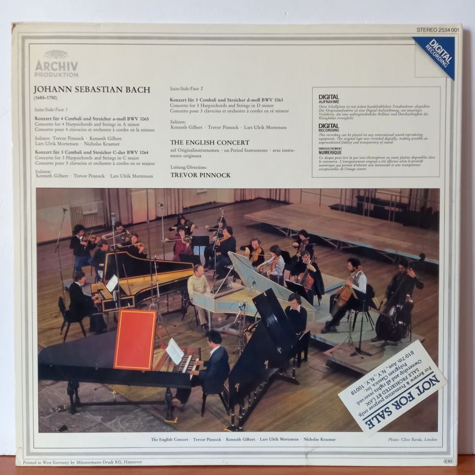 JOHANN SEBASTIAN BACH - DIE KONZERTE FÜR 3 & 4 CEMBALI / KARL RICHTER, HEDWIG BILGRAM, IWONA FÜTTERER, ULRIKE SCHOTT, MÜNCHENER BACH-ORCHESTER (1981) - LP 2.EL PLAK