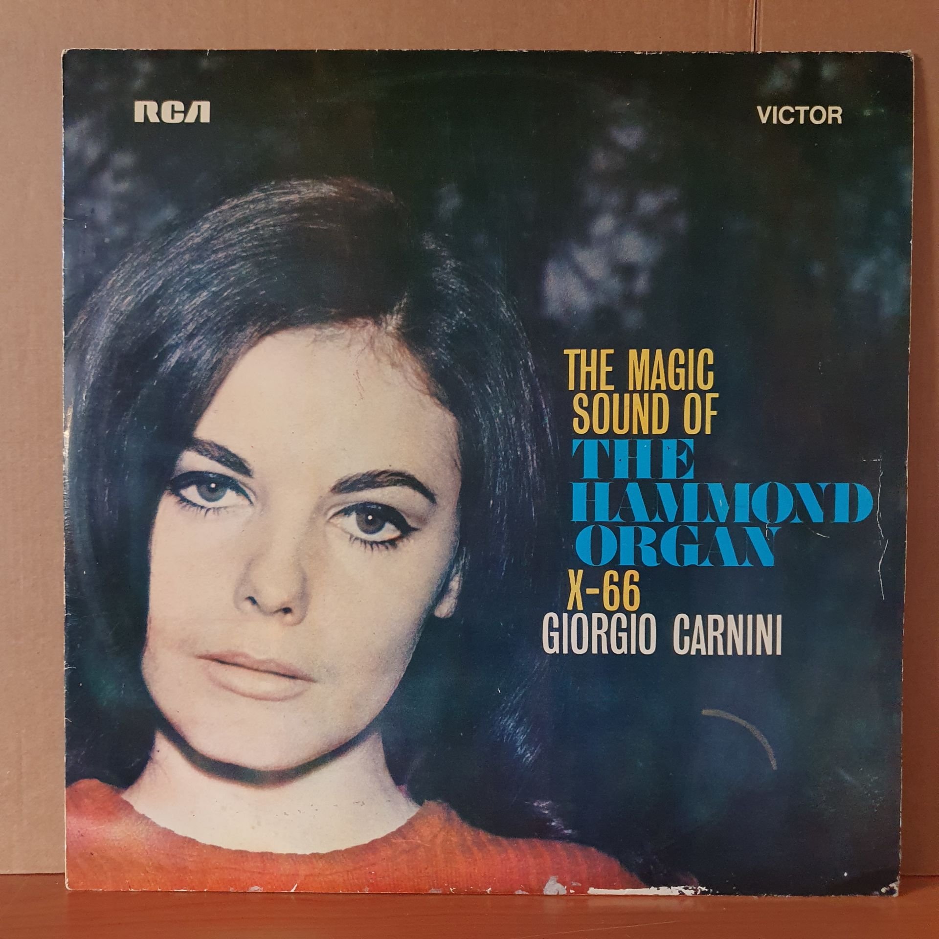 THE MAGIC SOUND OF THE HAMMOND ORGAN X-66 / GIORGIO CARNINI (1969) - LP 2.EL PLAK
