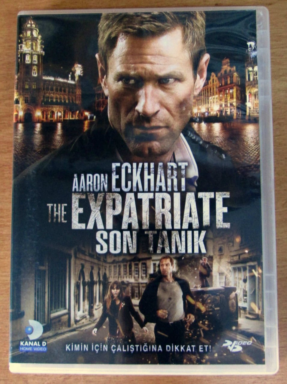SON TANIK - THE EXPATRIATE - AARON ECKHART - DVD 2.EL
