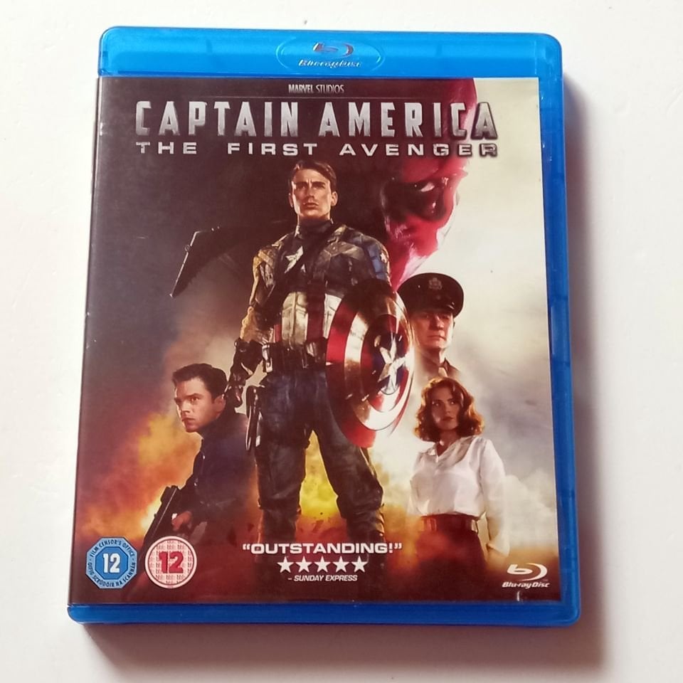 CAPTAIN AMERICA THE FIRST AVENGER - CHRIS EVANS, HAYLEY ATWELL, SEBASTIAN STAN, YÖN.: JOE JOHNSTON - BLU-RAY 2.EL TÜRKÇE ALTYAZI YOKTUR