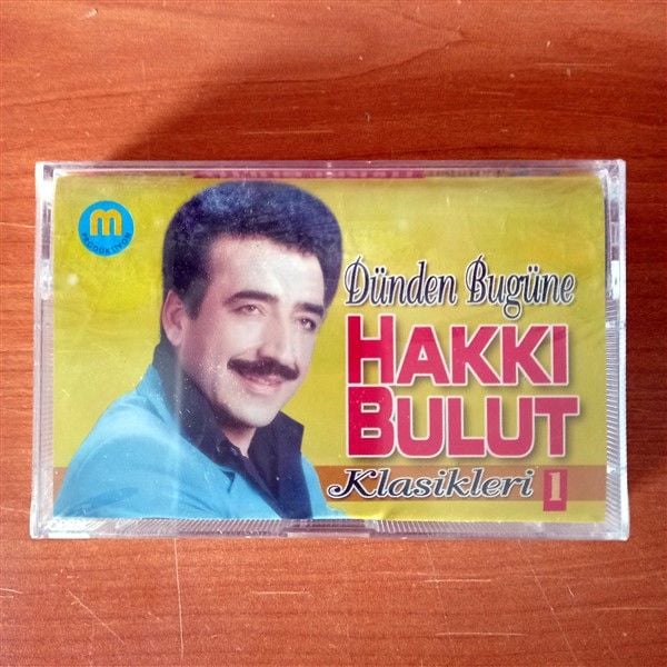 HAKKI BULUT - DÜNDEN BUGÜNE / KLASİKLERİ 1 - KASET M PRODÜKSİYON SIFIR