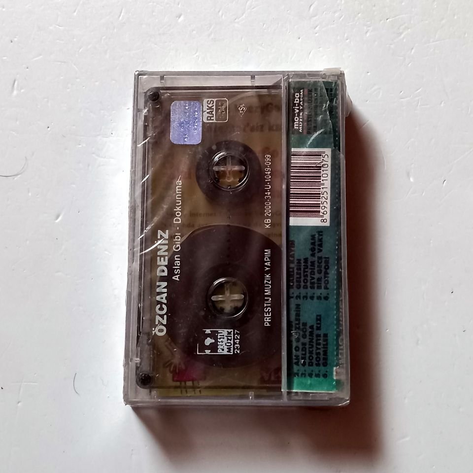 ÖZCAN DENİZ - DOKUNMA / ASLAN GİBİ (2000) - KASET SIFIR