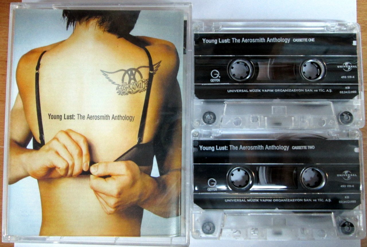 AEROSMITH - YOUNG LUST: THE AEROSMITH ANTOLOGY (2002) DOUBLE CASSETTE MADE IN TURKEY ''USED''