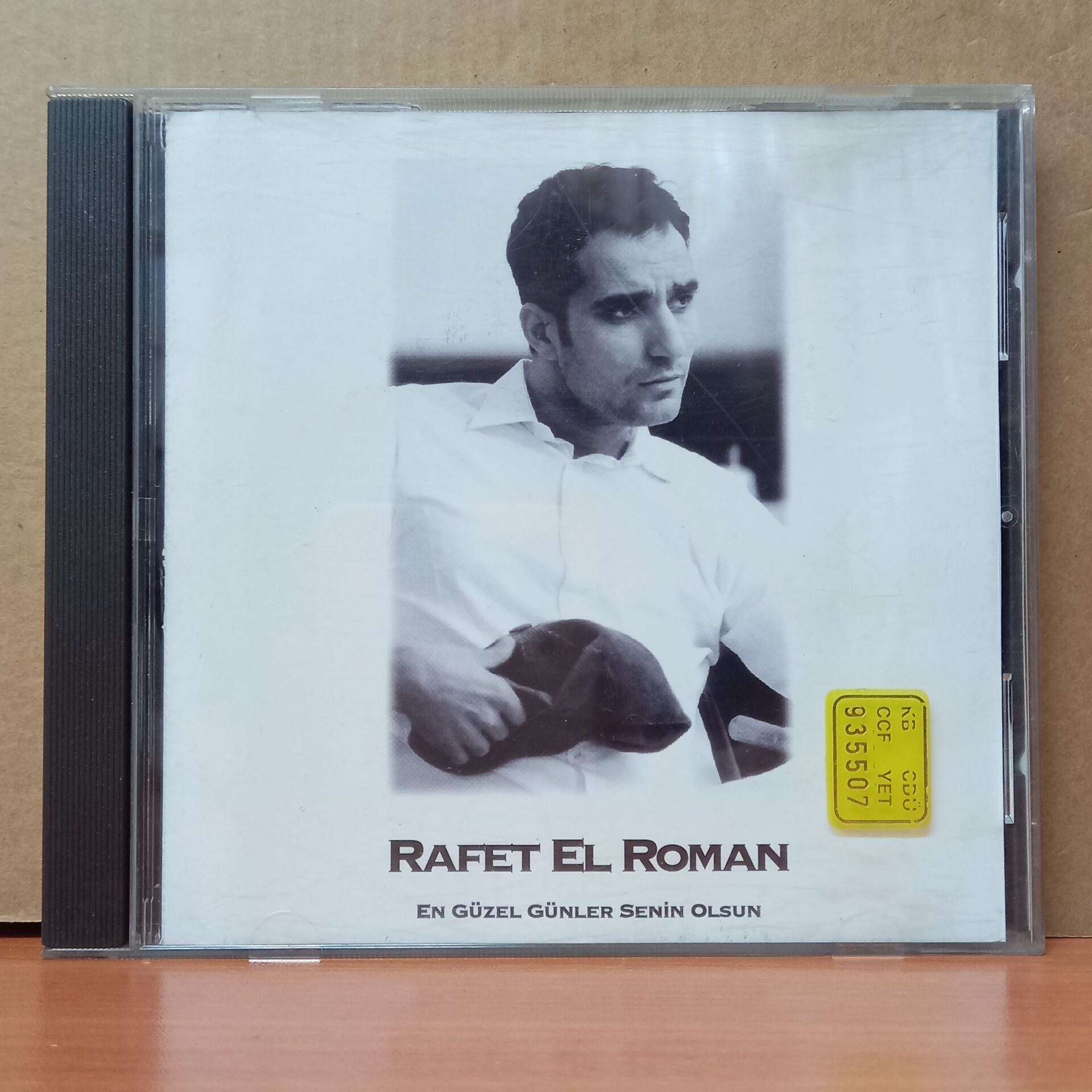 RAFET EL ROMAN - EN GÜZEL GÜNLER SENİN OLSUN - CD 2.EL