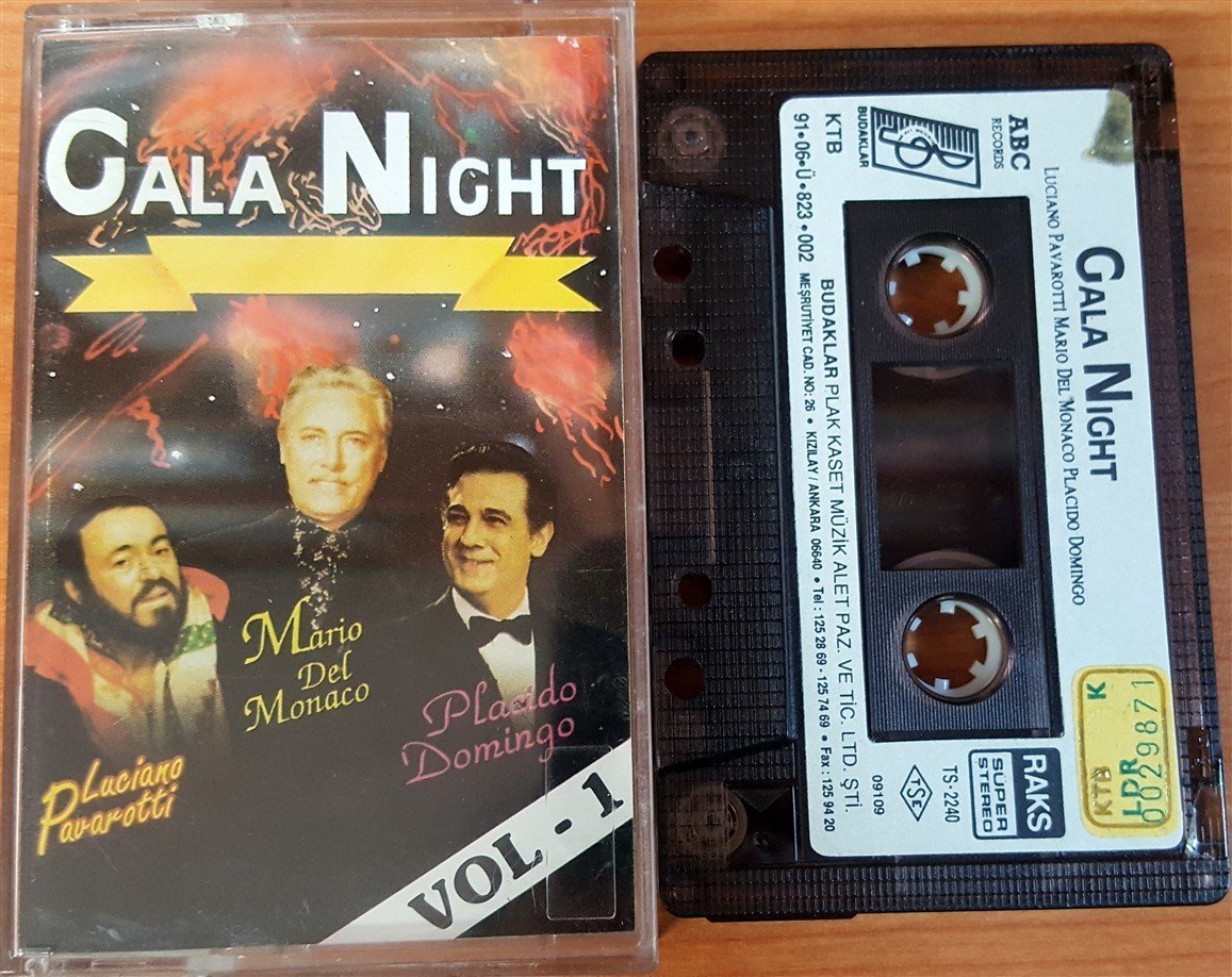 GALA NIGHT VOL 1 - PAVAROTTI DOMINGO KASET 2.EL