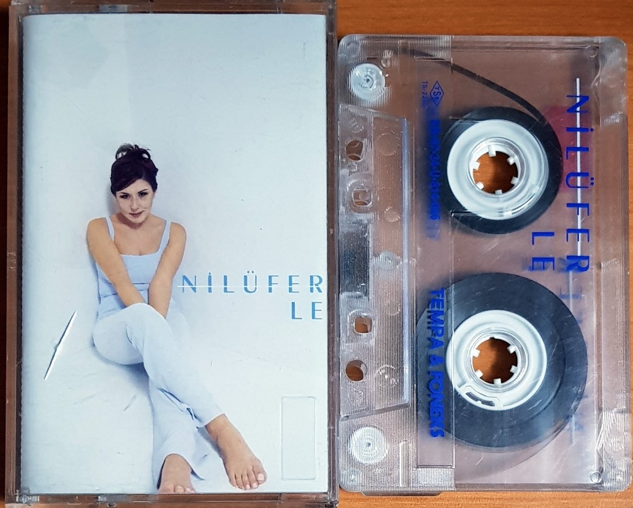 NİLÜFER - NİLÜFERLE (1997) TEMPA FONEKS KASET 2.EL