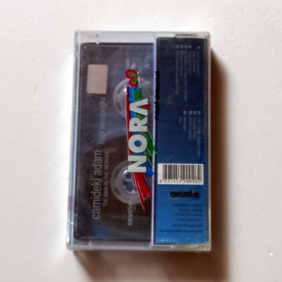 HALİL NECİPOĞLU - CAMİDEKİ ADAM (2004) - KASET SIFIR