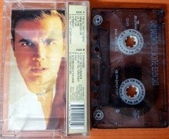 GARY BARLOW - TWELVE MONTHS, ELEVEN DAYS (1999) BMG CASSETTE MADE IN TURKEY ''USED''