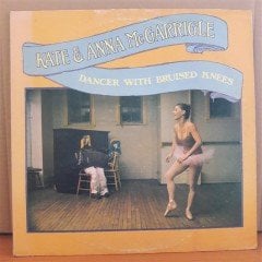 KATE & ANNA McGARRIEGLE - DANCER WITH BRUISED KNEES (1977) - LP 2.EL PLAK