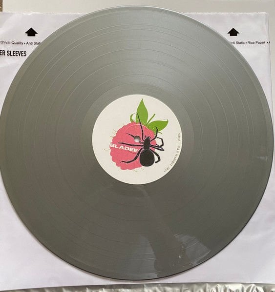 BLADEE - SPIDERR (2022) - LP 2025 SILVER COLOURED EDITION HIP HOP , CLOUD RAP SIFIR PLAK