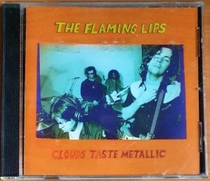 THE FLAMING LIPS - CLOUDS TASTE METALLIC (1995) - CD 2.EL