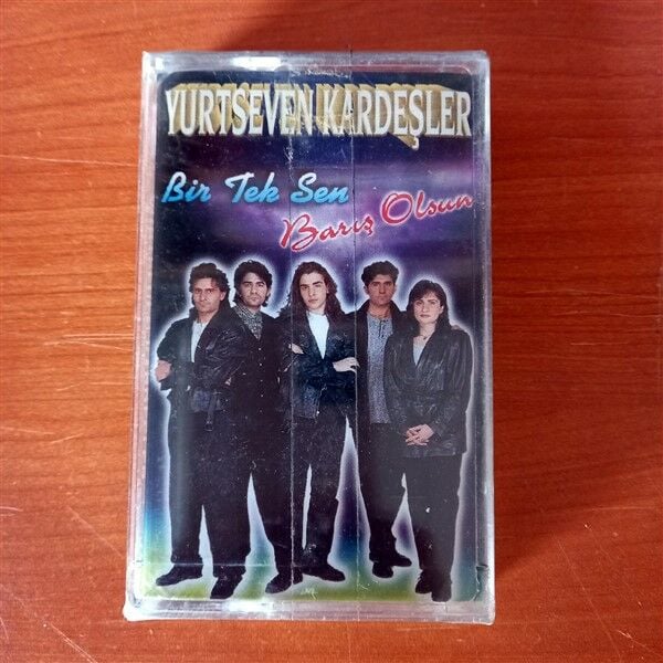 YURTSEVEN KARDEŞLER - BİR TEK SEN / BARIŞ OLSUN (1996) - KASET SIFIR