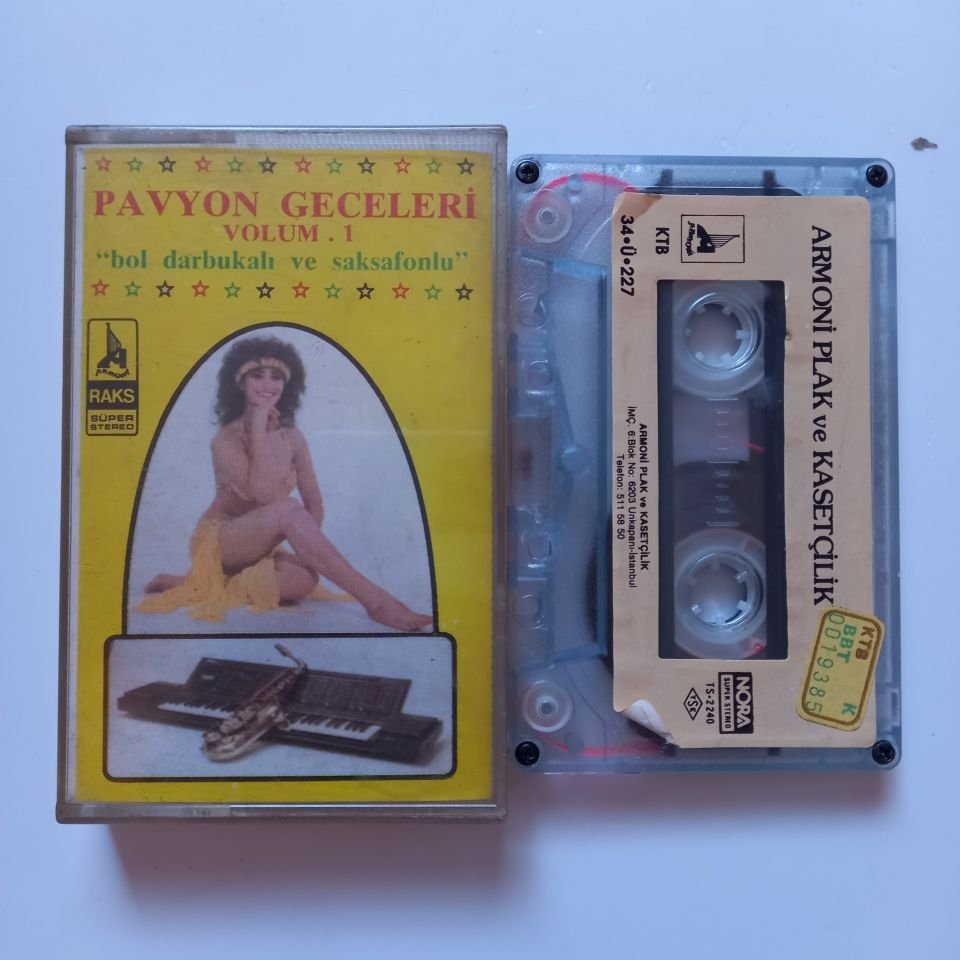 PAVYON GECELERİ VOLUM 1 / BOL DARBUKALI VE SAKSAFONLU - KASET 2.EL