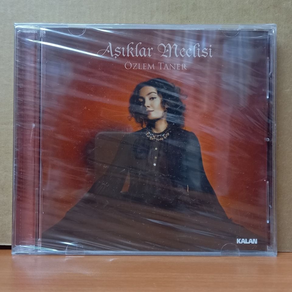 ÖZLEM TANER - AŞIKLAR MECLİSİ (2013) - CD SIFIR