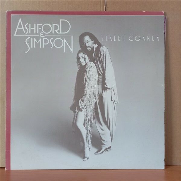 ASHFORD & SIMPSON – STREET CORNER (1982) - 12'' 33RPM MAXI SINGLE 2.EL PLAK