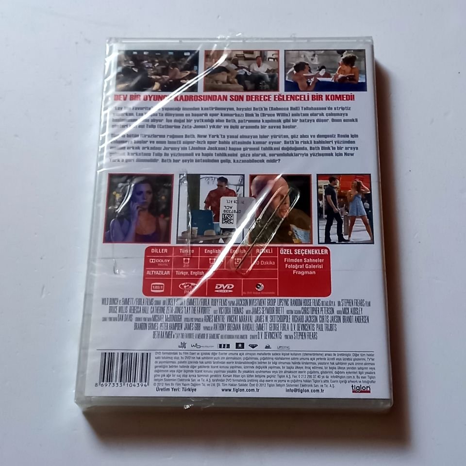 BAHSE VAR MISIN? / LAY THE FAVORITE - BRUCE WILLIS, REBECCA HALL, CATHERINE ZETA-JONES - YÖN.: STEPHEN FREARS - DVD AMBALAJINDA SIFIR