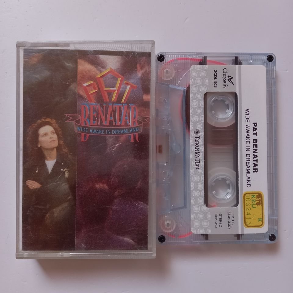 PAT BENATAR - WIDE AWAKE IN DREAMLAND (1988) - KASET 2.EL