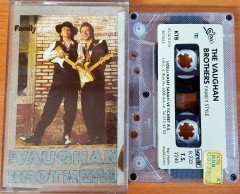 VAUGHAN BROTHERS - FAMILY STYLE (1990) UZELLI CASSETTE MADE IN TURKEY ''USED'' PAPER LABEL