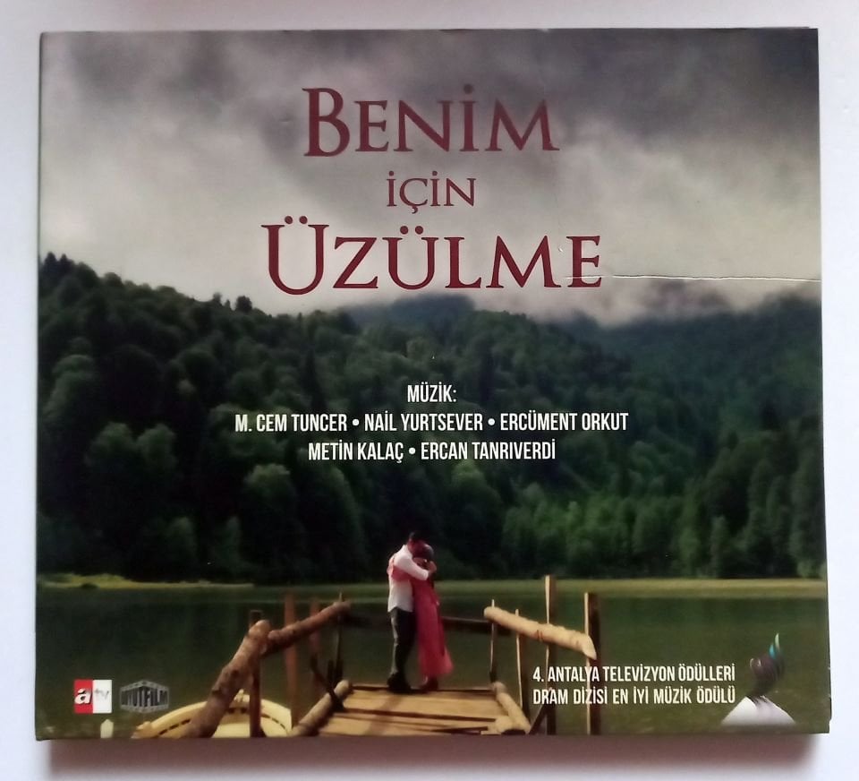 BENİM İÇİN ÜZÜLME FİLM MÜZİĞİ / SOUNDTRACK / M.CEM TUNCER, NAİL YURTSEVER, ERCÜMENT ORKUT, METİN KALAÇ, ERCAN TANRIVERDİ  (2013) - CD 2.EL