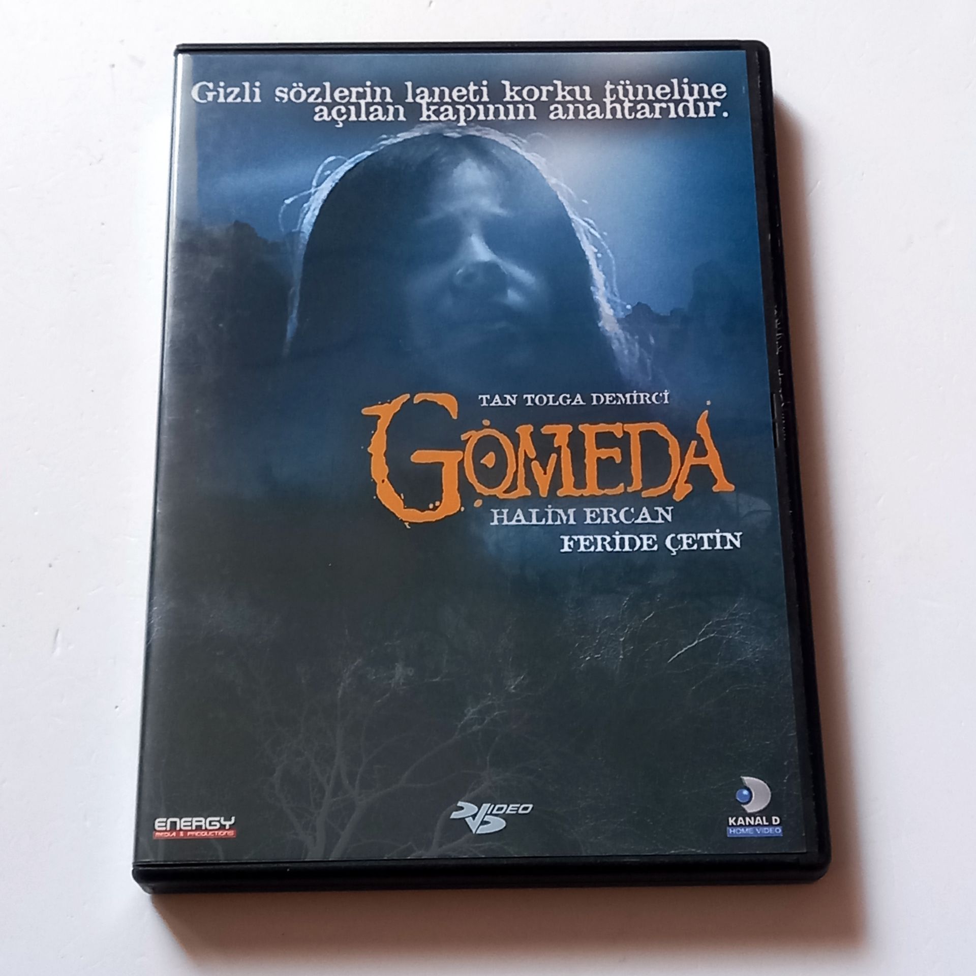 GOMEDA - HALİM ERCAN, FERİDE ÇETİN - YÖN.: TAN TOLGA DEMİRCİ - DVD 2.EL