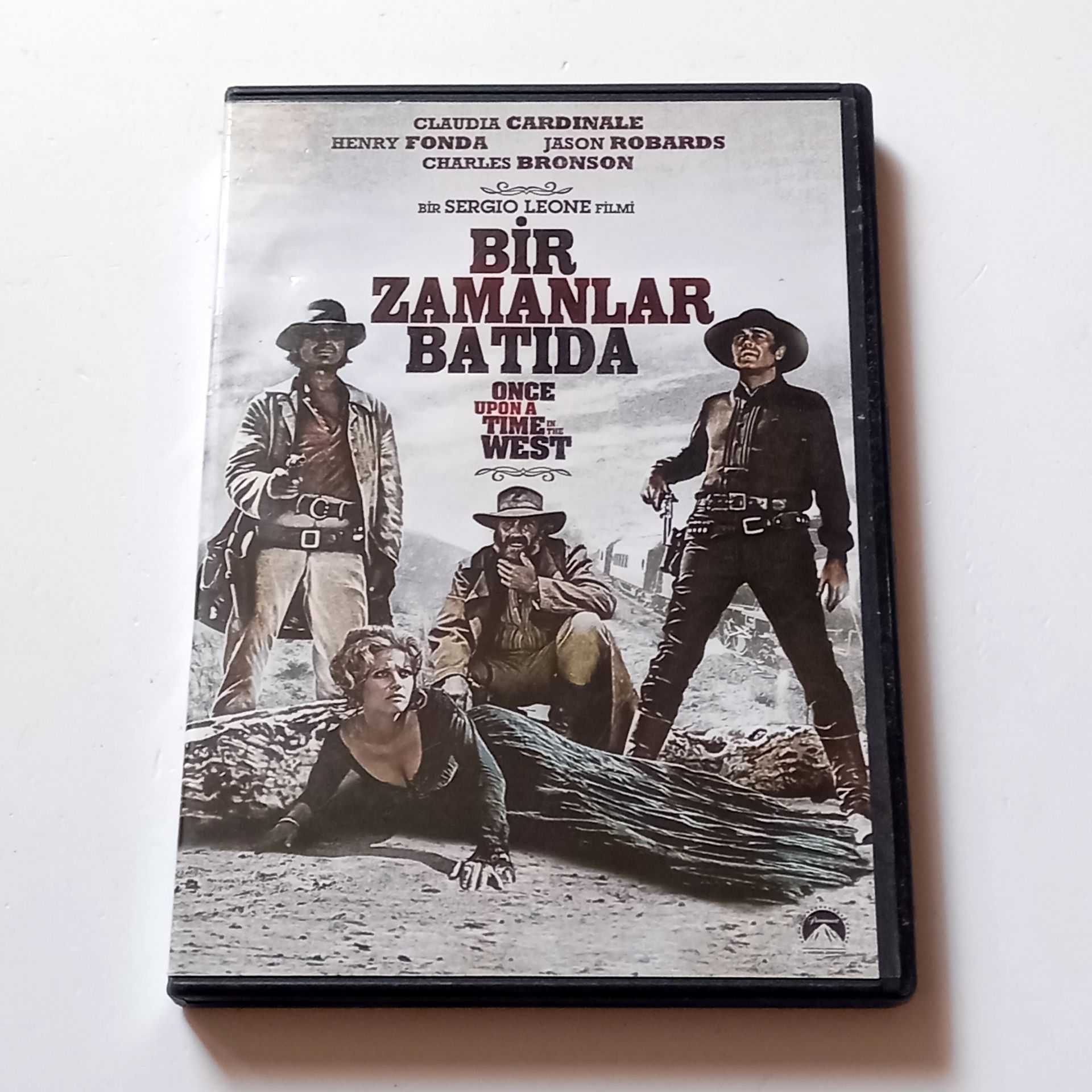 BİR ZAMANLAR BATIDA / ONCE UPON A TIME IN THE WEST - CLAUDIA CARDINALE, HENRY FONDA, CHARLES BRONSON - YÖN.: SERGIO LEONE - DVD 2 DİSK 2.EL