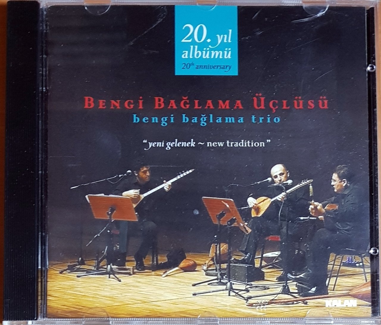 BENGİ BAĞLAMA TRIO / BENGİ BAĞLAMA ÜÇLÜSÜ - NEW TRADITION / YENİ GELENEK (2009) KALAN MÜZİK CD 2.EL