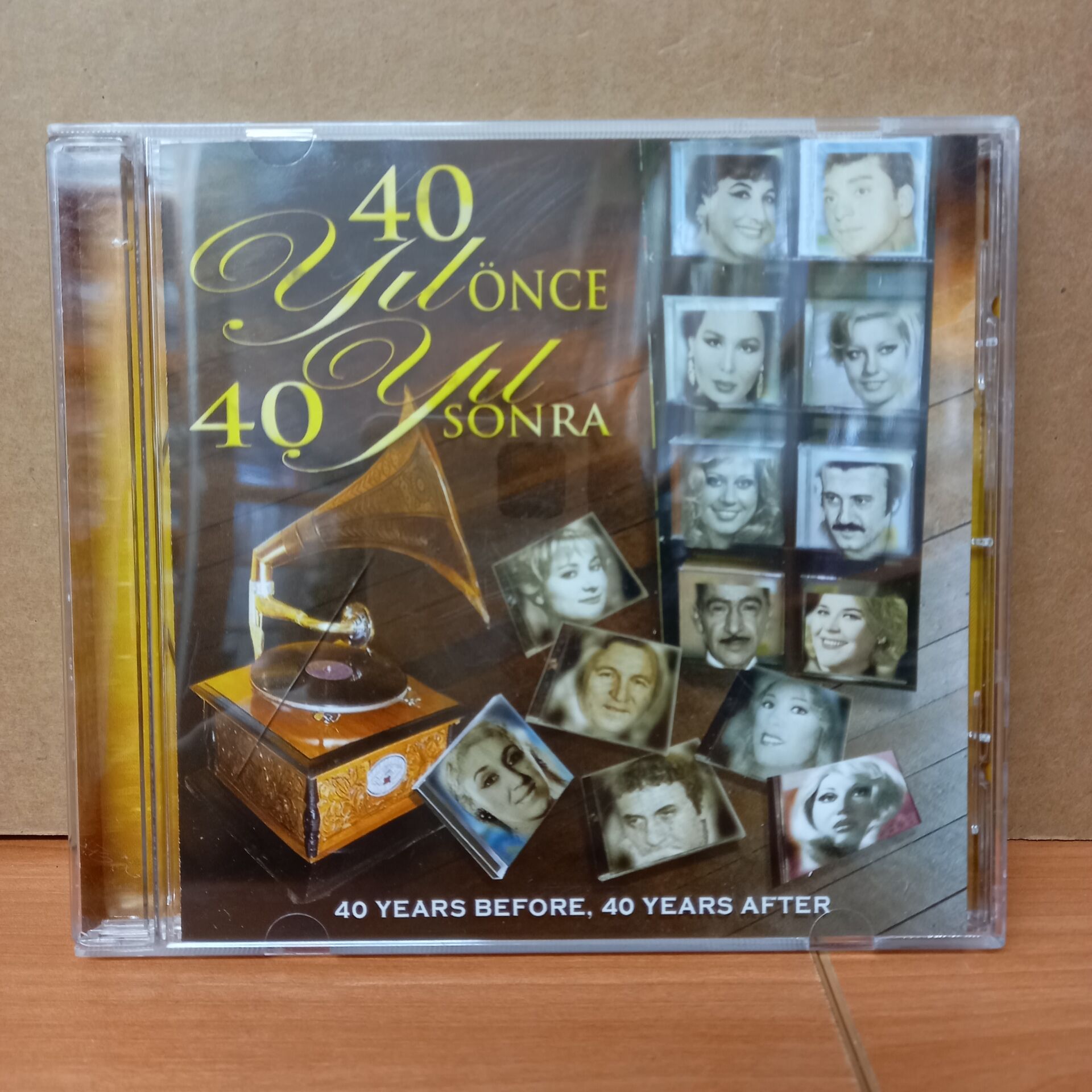 40 YIL ÖNCE 40 YIL SONRA / NESRİN SİPAHİ, ZEKİ MÜREN, BÜLENT ERSOY, MUAZZEZ ABACI, EMEL SAYIN (2008) - CD 2.EL