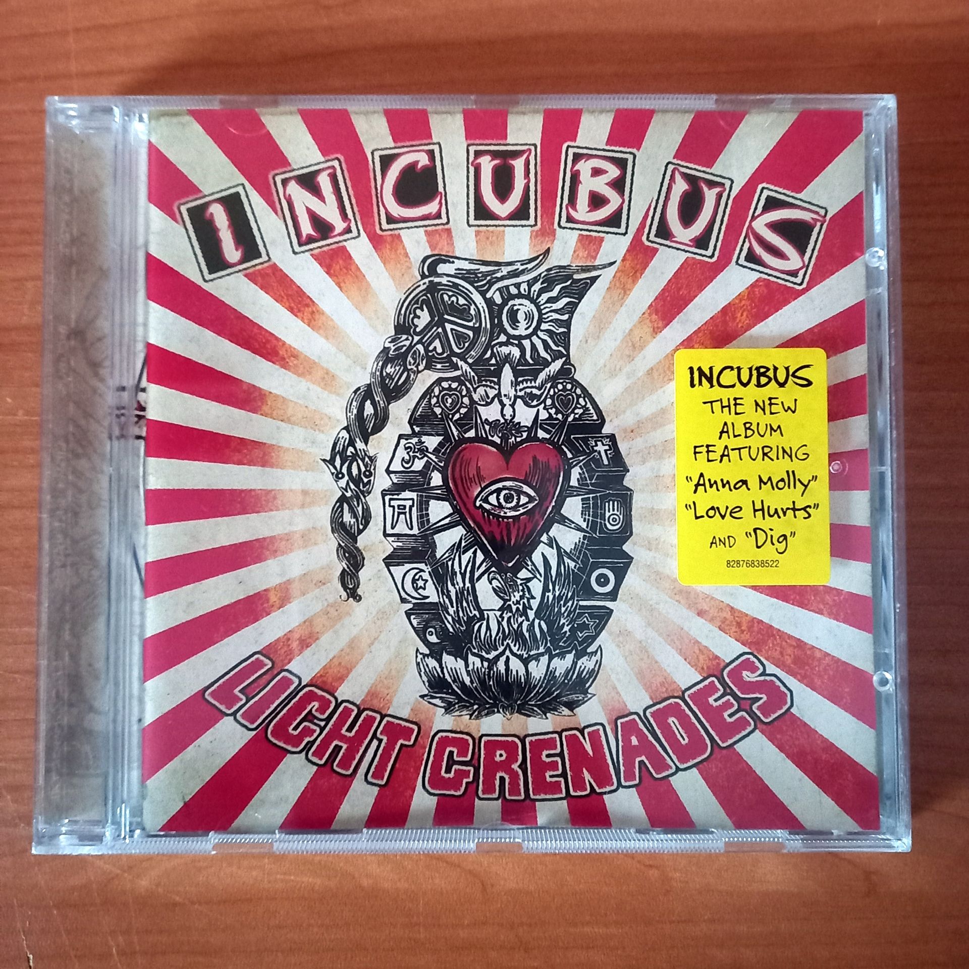 INCUBUS – LIGHT GRENADES (2006) - CD 2.EL