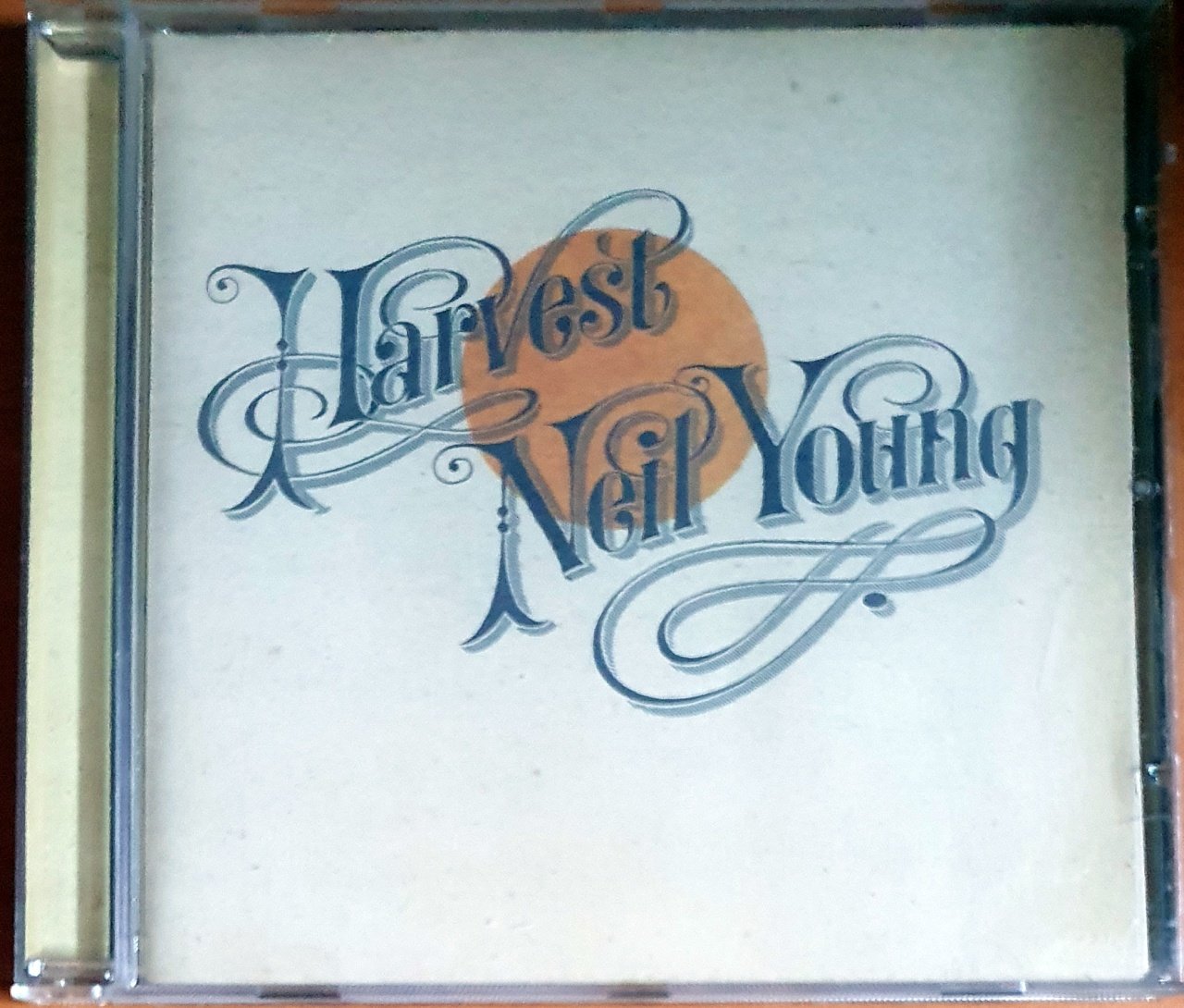 NEIL YOUNG - HARVEST (1972) - CD 2009 REMASTERED REISSUE 2.EL