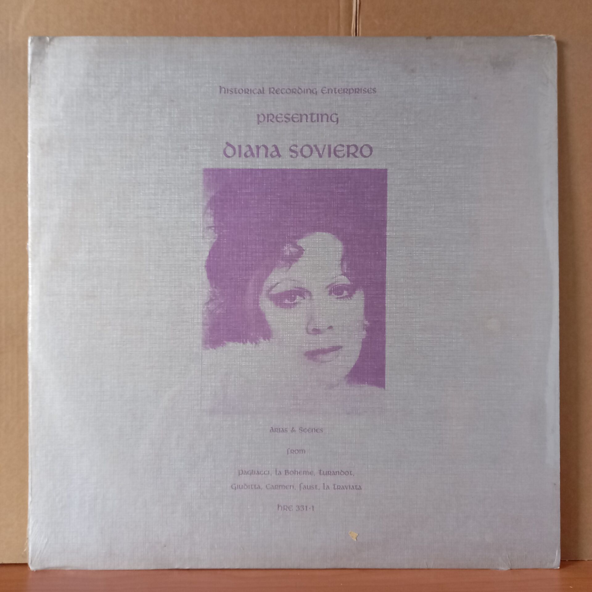 PRESENTING DIANA SOVIERO / ARIAS & SCENES FROM PAGLIACCI, LA BOHEME, TURANDOT, GIUDITTA, CARMEN, FAUST, LA TRAVIATA - LP DÖNEM BASKISI SIFIR PLAK