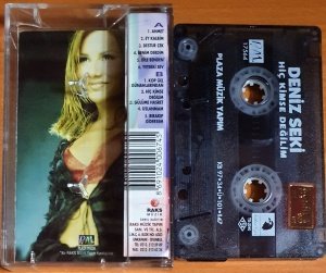 DENİZ SEKİ - HİÇ KİMSE DEĞİLİM (1997) - KASET 2.EL