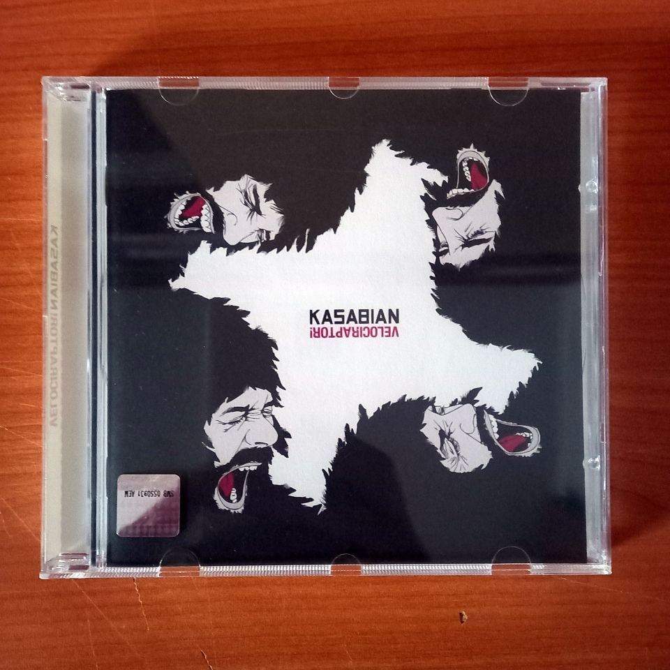 KASABIAN – VELOCIRAPTOR! (2011) - CD 2.EL