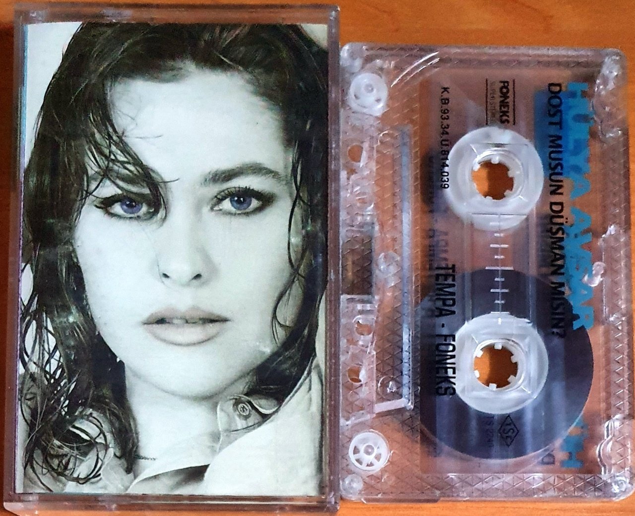 HÜLYA AVŞAR - DOST MUSUN DÜŞMAN MISIN (1993) - KASET 2.EL