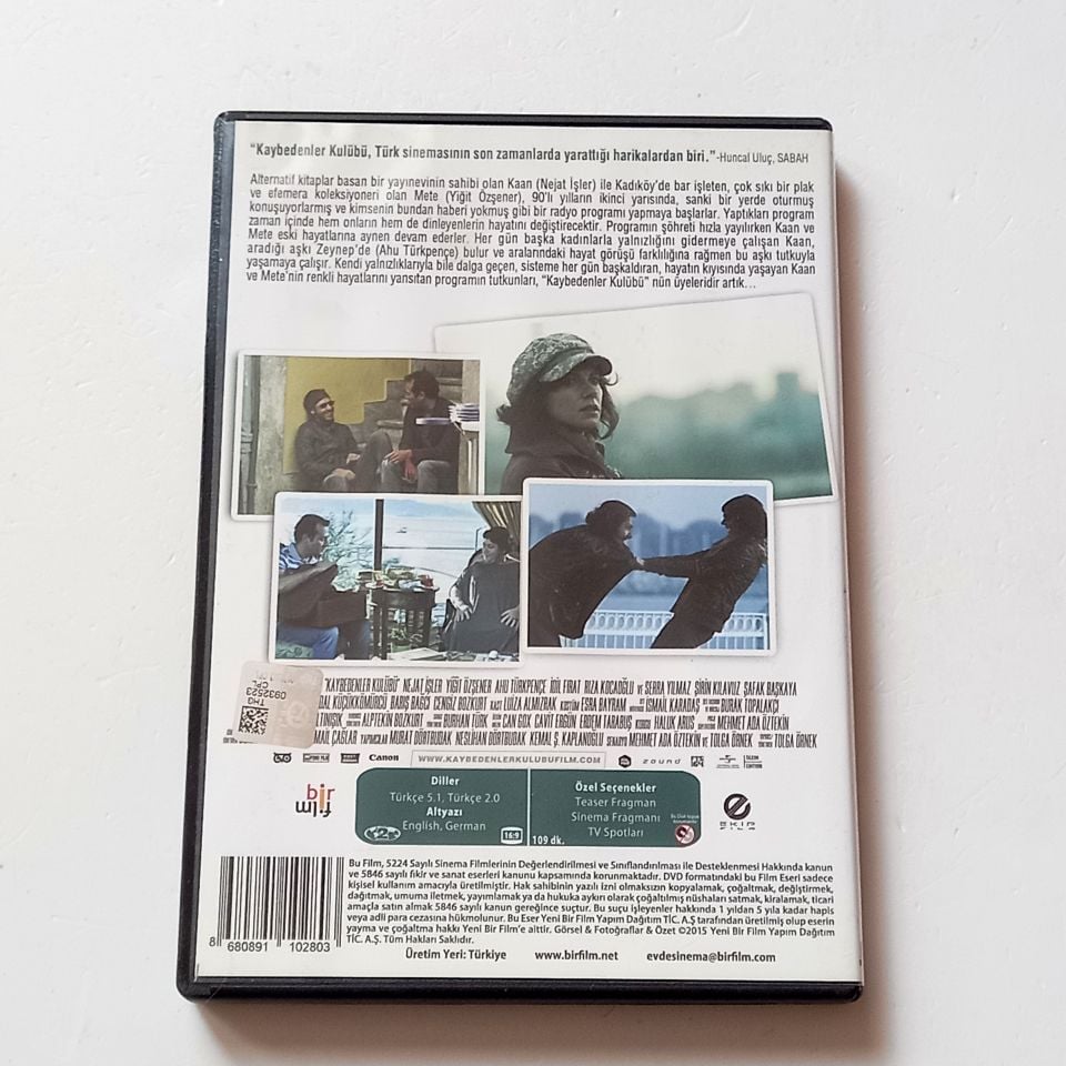 KAYBEDENLER KULÜBÜ - NEJAT İŞLER, YİĞİT ÖZŞENER, AHU TÜRKPENÇE, İDİL FIRAT - YÖN.: TOLGA ÖRNEK - DVD 2.EL