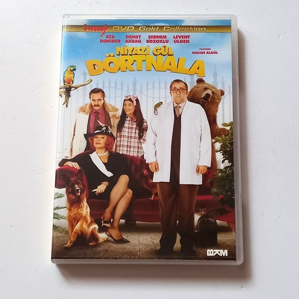 NİYAZİ GÜL DÖRTNALA - ATA DEMİRER, DEMET AKBAĞ, ŞEBNEM BOZOKLU, LEVENT ÜLGEN - YÖN.: HAKAN ALGÜL - DVD 2.EL