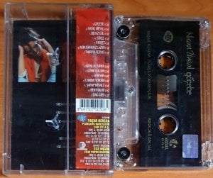 NİRAN ÜNSAL - GÖÇEBE (2004) - KASET 2.EL