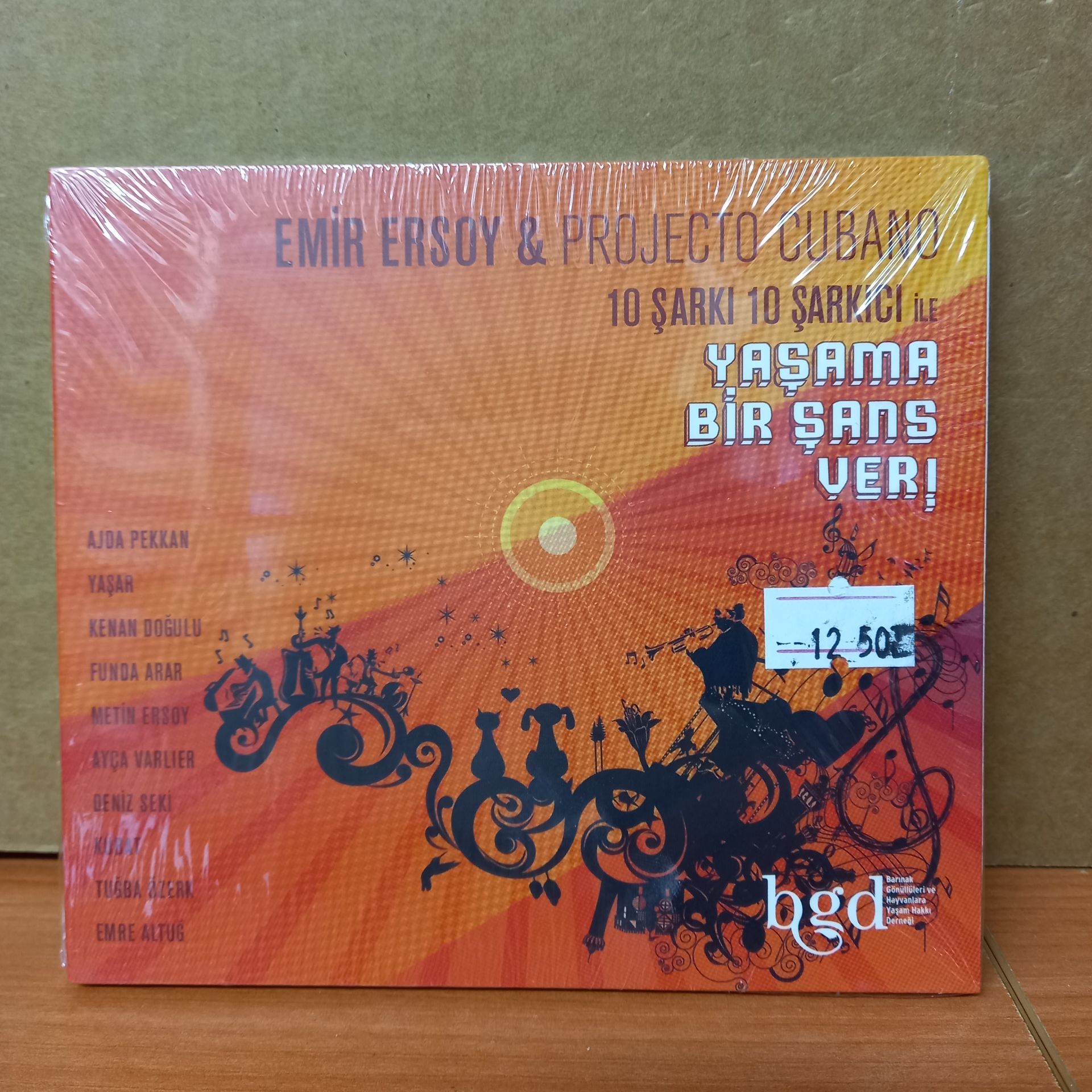 EMİR ERSOY & PROJECTO CUBANO - 10 ŞARKI 10 ŞARKICI / AJDA PEKKAN, YAŞAR, KENAN DOĞLULU, FUNDA ARAR, DENİZ SEKİ (2010) - CD SIFIR