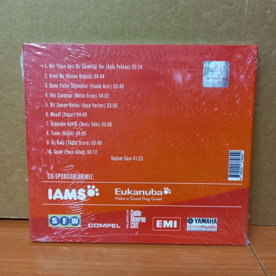 EMİR ERSOY & PROJECTO CUBANO - 10 ŞARKI 10 ŞARKICI / AJDA PEKKAN, YAŞAR, KENAN DOĞLULU, FUNDA ARAR, DENİZ SEKİ (2010) - CD SIFIR