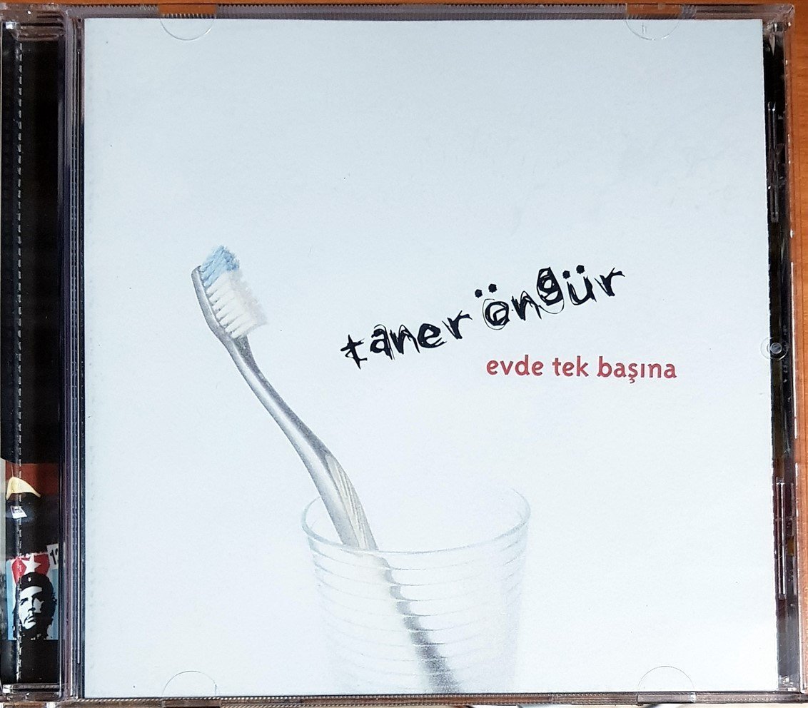 TANER ÖNGÜR - EVDE TEK BAŞINA (2005) SEYHAN MÜZİK CD 2.EL