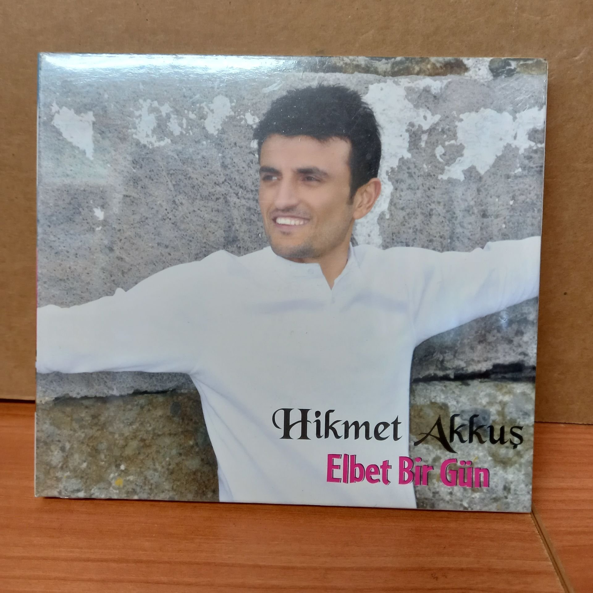 HİKMET AKKUŞ - ELBET BİR GÜN (2011) - CD SIFIR