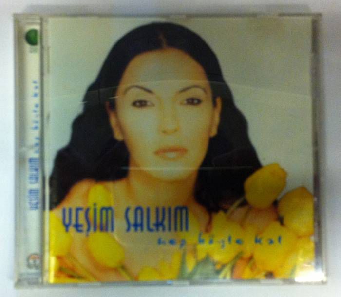 YEŞİM SALKIM - HEP BÖYLE KAL (2000) - CD 2.EL