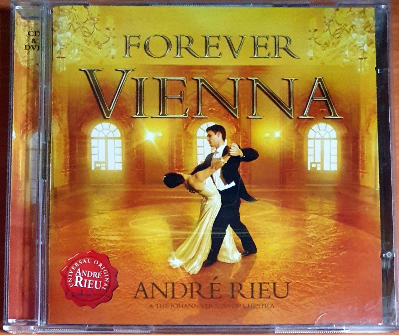 FOREVER VIENNA / ANDRE RIEU & THE JOHANN STRAUSS ORCHESTRA (2009) - CD+DVD 2.EL