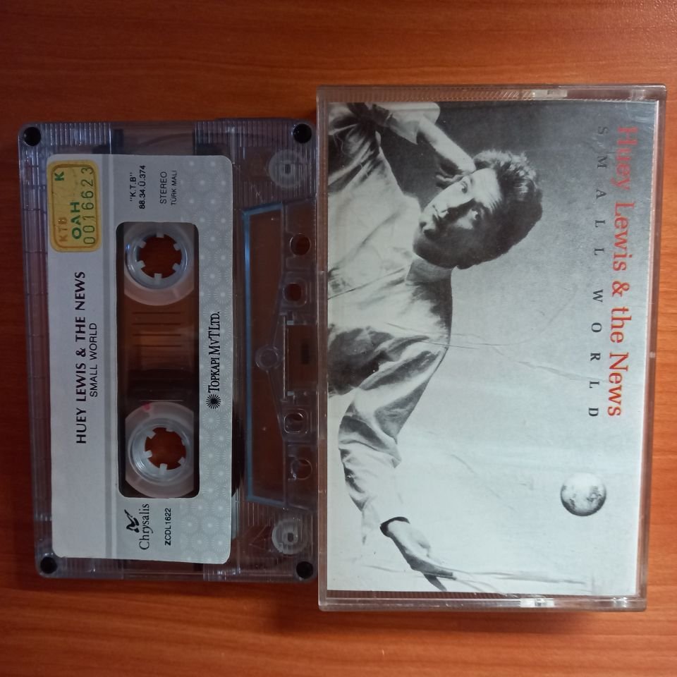 HUEY LEWIS & THE NEWS - SMALL WORLD (1988) - KASET 2.EL