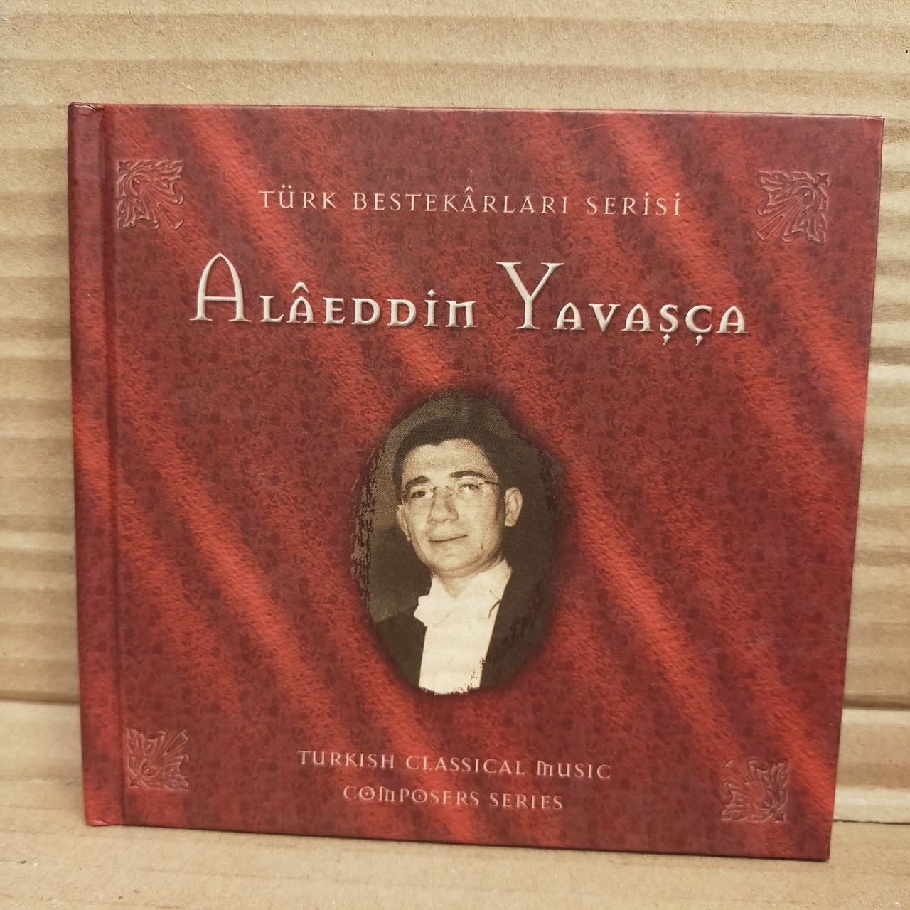 ALAEDDİN YAVAŞÇA - TÜRK BESTEKARLARI SERİSİ - CD + 31 SAYFA KİTAPÇIK DIGIPACK 2.EL