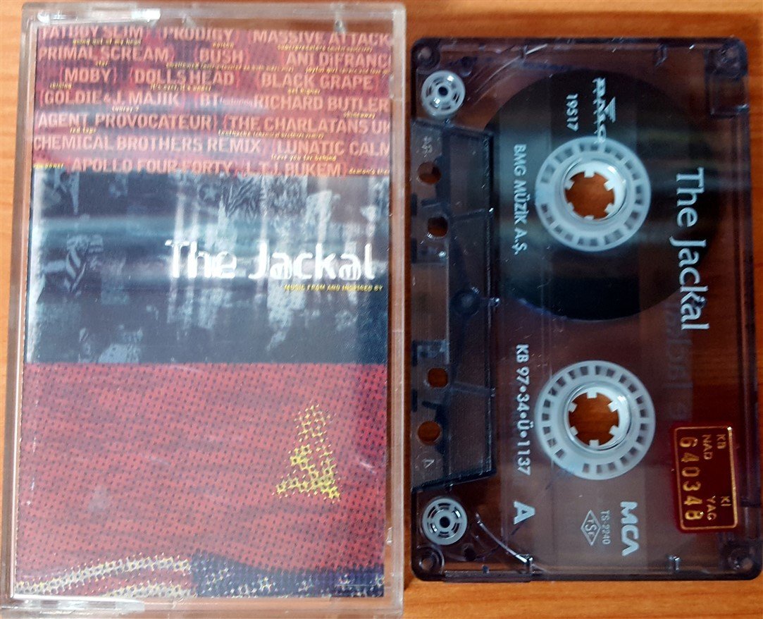 JACKAL - SOUNDTRACK FATBOY SLIM PRODIGY MASSIVE ATTACK BUSH MOBY (1997) BMG CASSETTE MADE IN TURKEY ''USED''